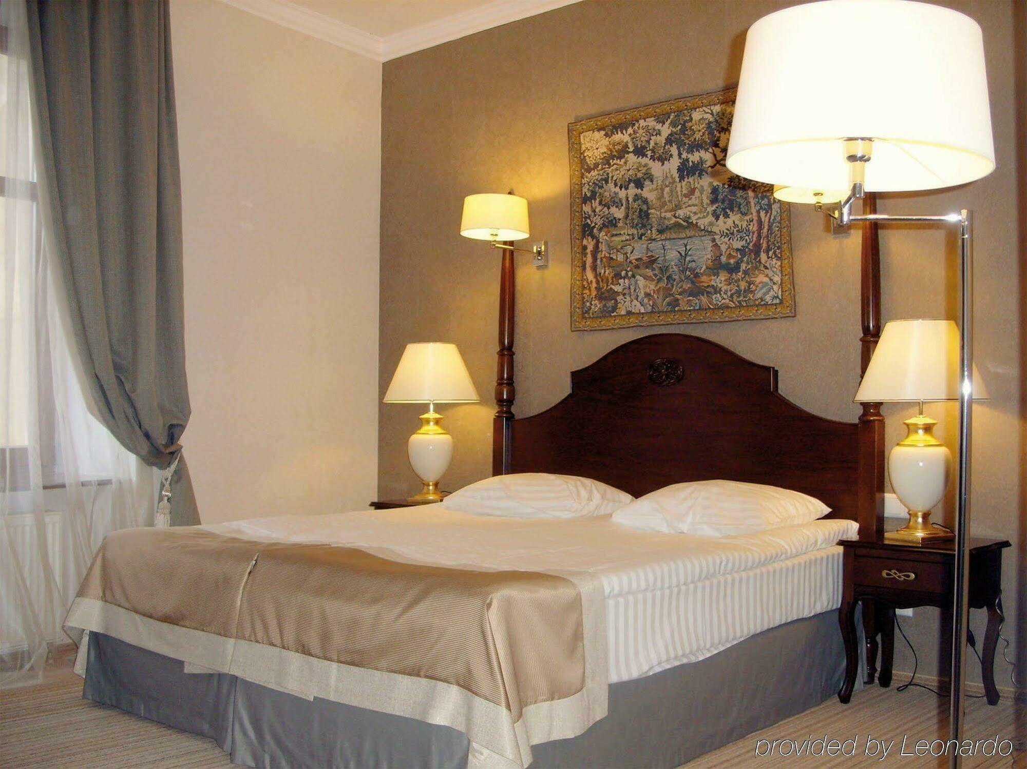 Optima Collection Medievale 4* Львів